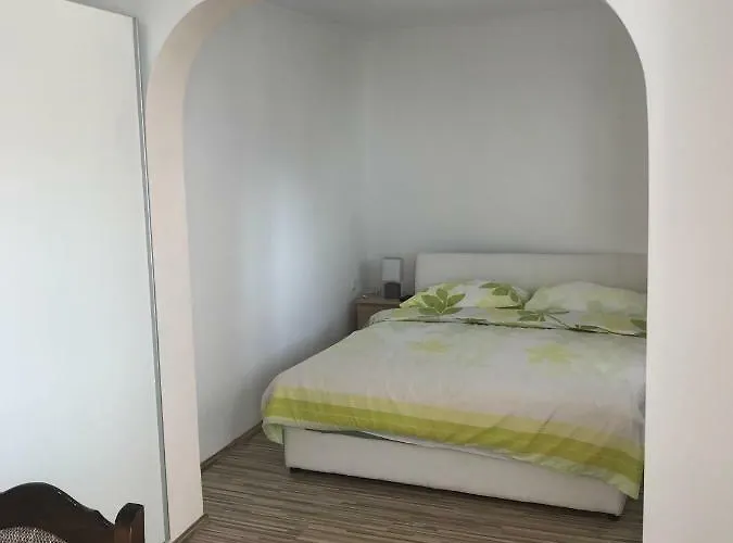 Ružica * Novi Vinodolski
